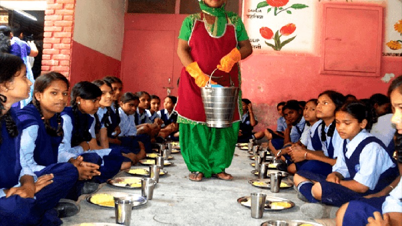 The Impact of Mid-day Meal in Gujarat