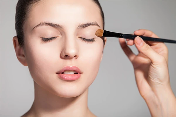 6 Fantastic Eye Gloss Smudgers for Women